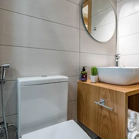 Olga's Organic Garden For A Couple! With Wifi & Ac * 하니아