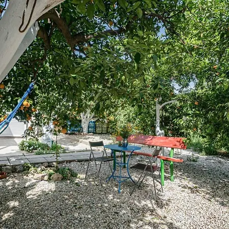 Olga's Organic Garden For A Couple! With Wifi & Ac Casa de Férias *