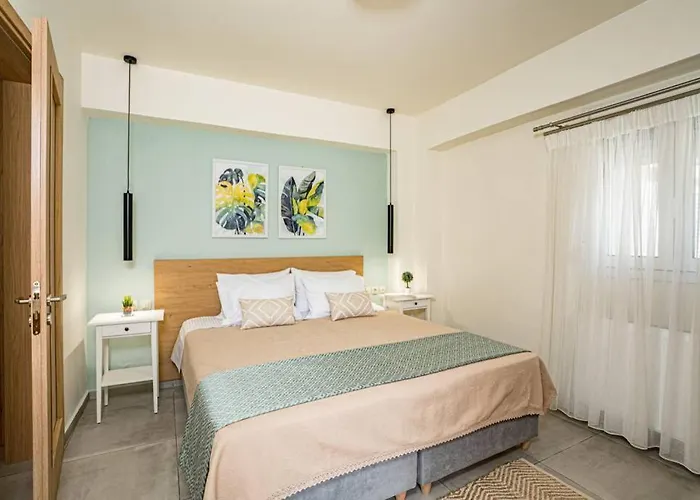 Holiday home Olga's Organic Garden For A Couple! With Wifi & Ac *