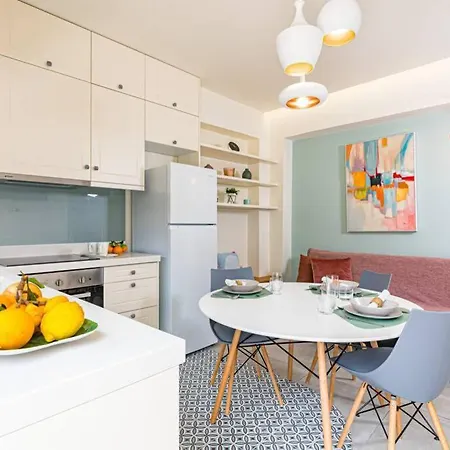 Olga's Organic Garden For A Couple! With Wifi & Ac * Ханья (Крит)